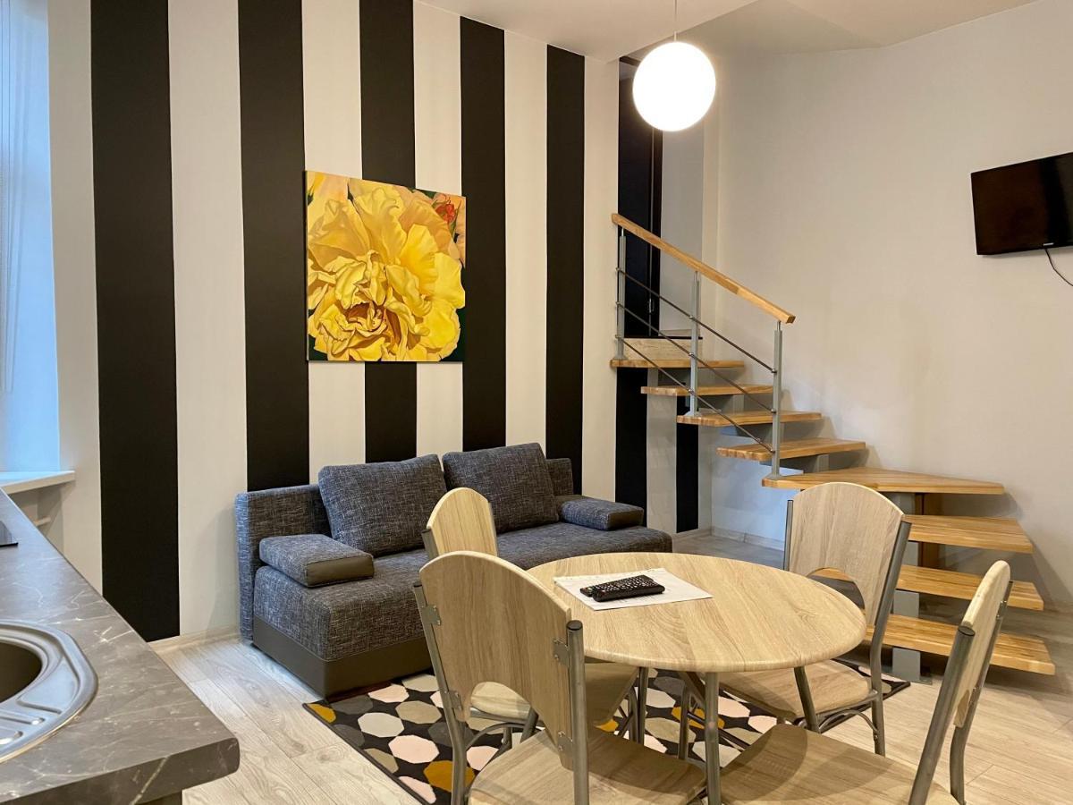 Appartamento Modern-Style Flat 2 Riga Esterno foto