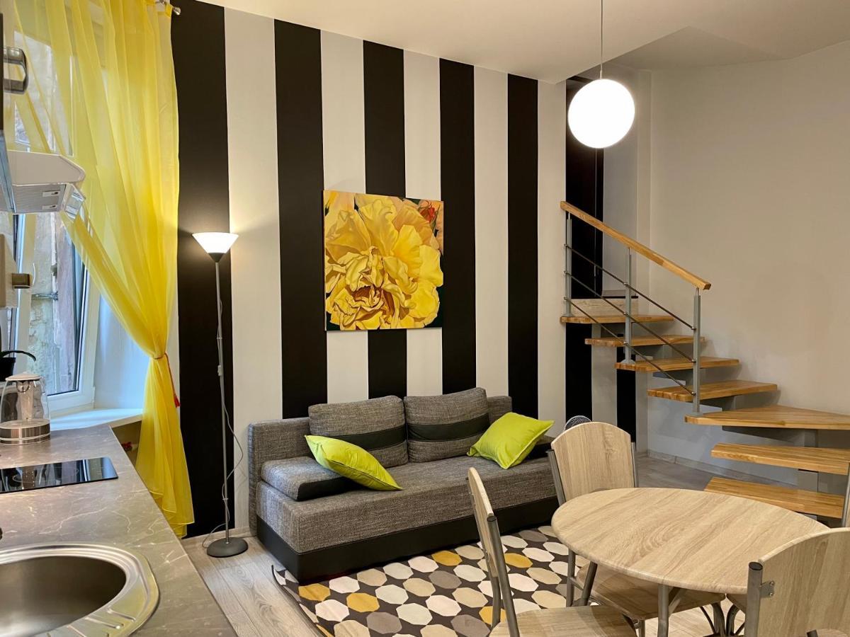 Appartamento Modern-Style Flat 2 Riga Esterno foto