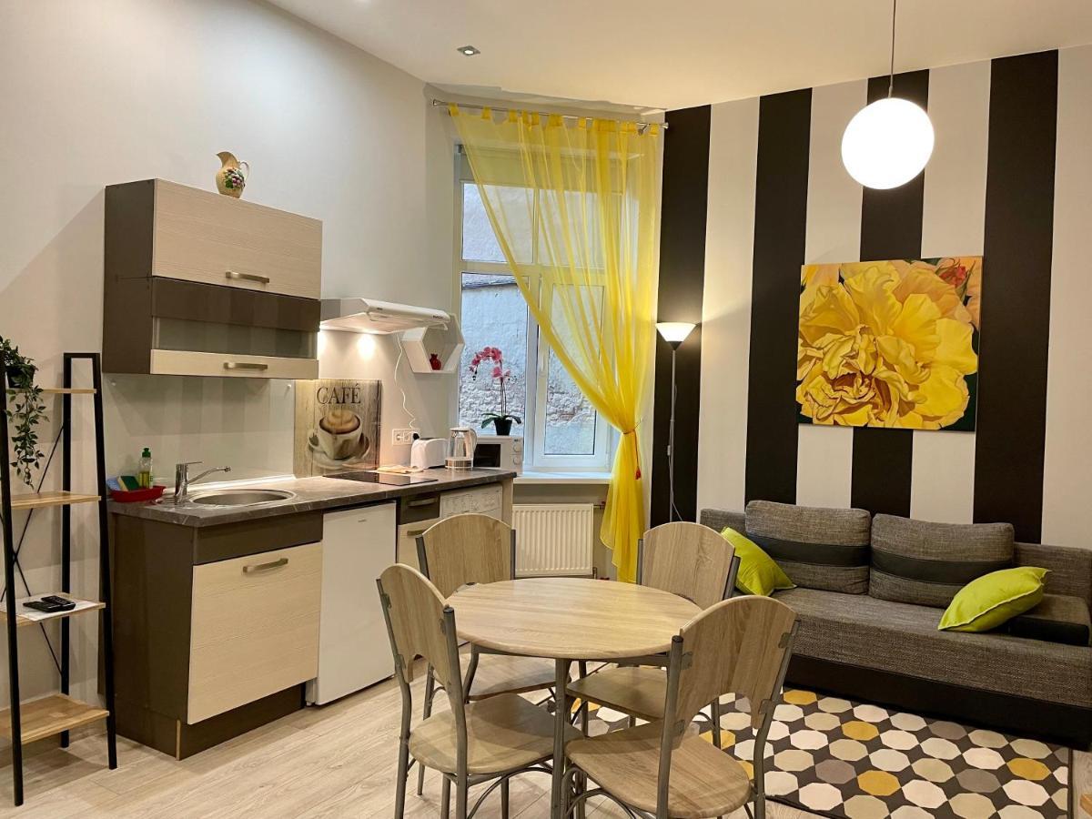 Appartamento Modern-Style Flat 2 Riga Esterno foto