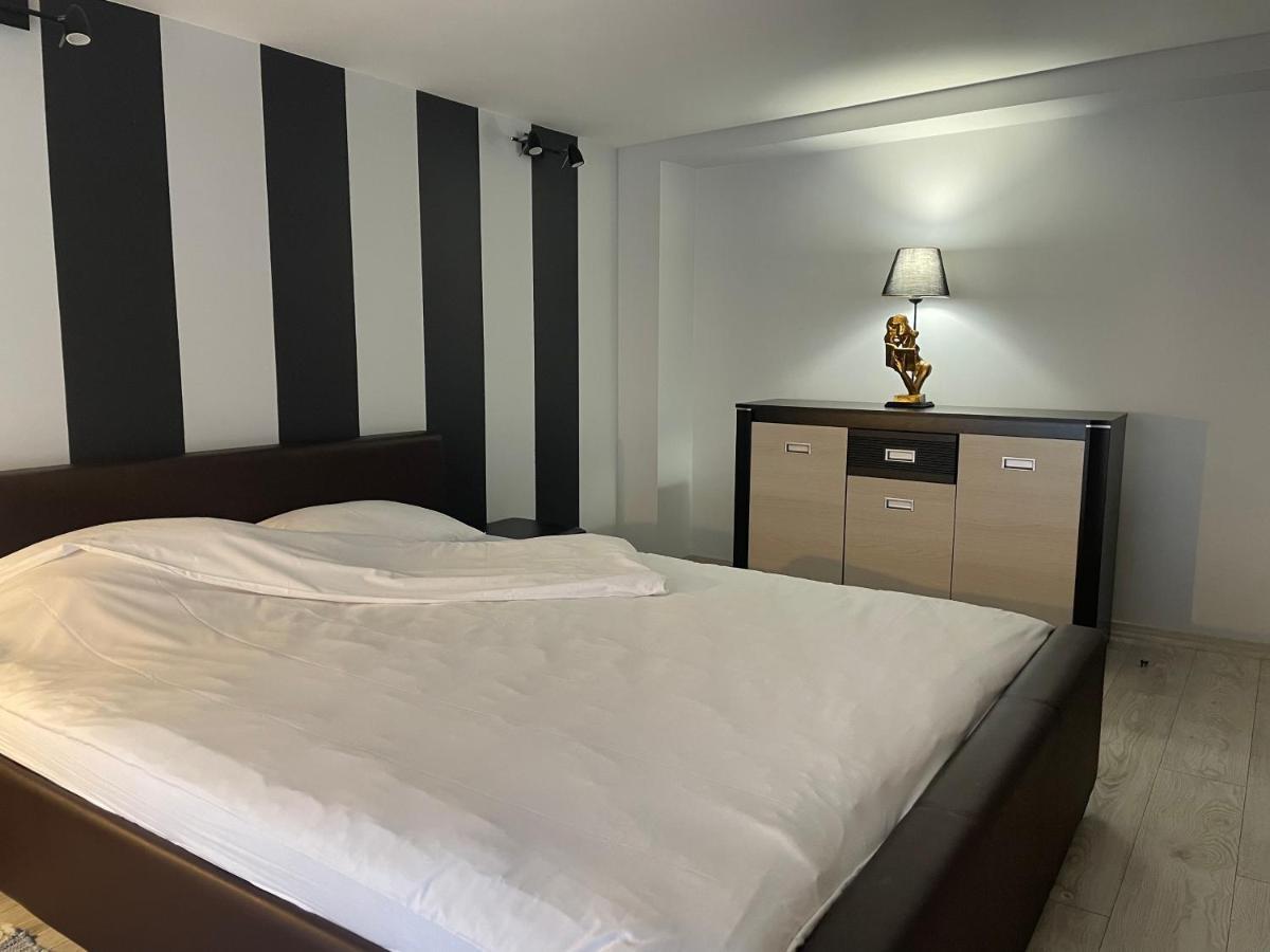 Appartamento Modern-Style Flat 2 Riga Esterno foto