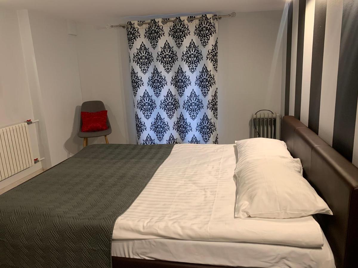 Appartamento Modern-Style Flat 2 Riga Esterno foto